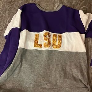 LSU pink sweatshirt